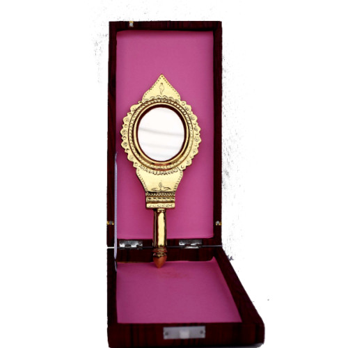 Arranmula Mirror 1.5 inch X 1.5 inch of mirror size and 5.5inch X 2 inch brass body.