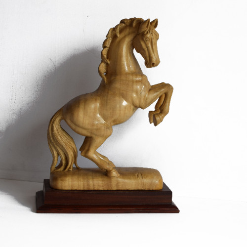 White cedar wood Horse 12 inch 